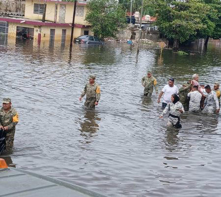 tormenta causa inundación en chetumal; trasladan a mil 500 personas a albergues (video)
