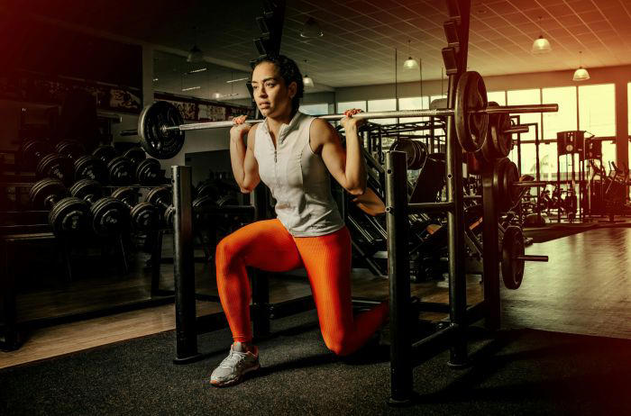 ¿cuál es la cantidad de entrenamiento en el gimnasio necesaria para ganar músculo?