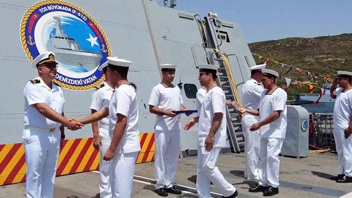 deniz kuvvetleri komutanlığının göz bebeği tcg büyükada, kurban bayramı’nda nöbette