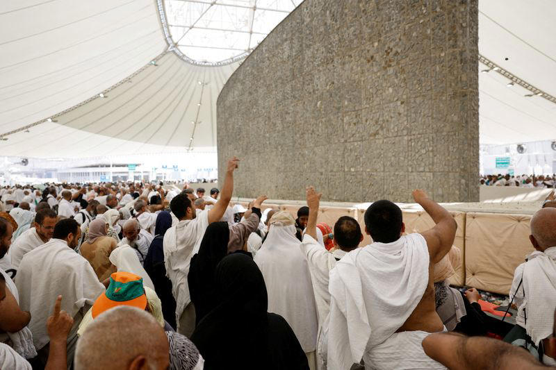 fourteen jordanians die during haj in saudi arabia, some succumb to heat
