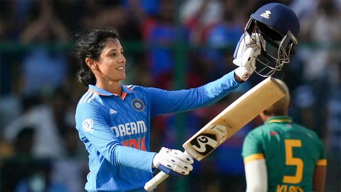 smriti mandhana becomes second indian woman to score 7000 international runs
