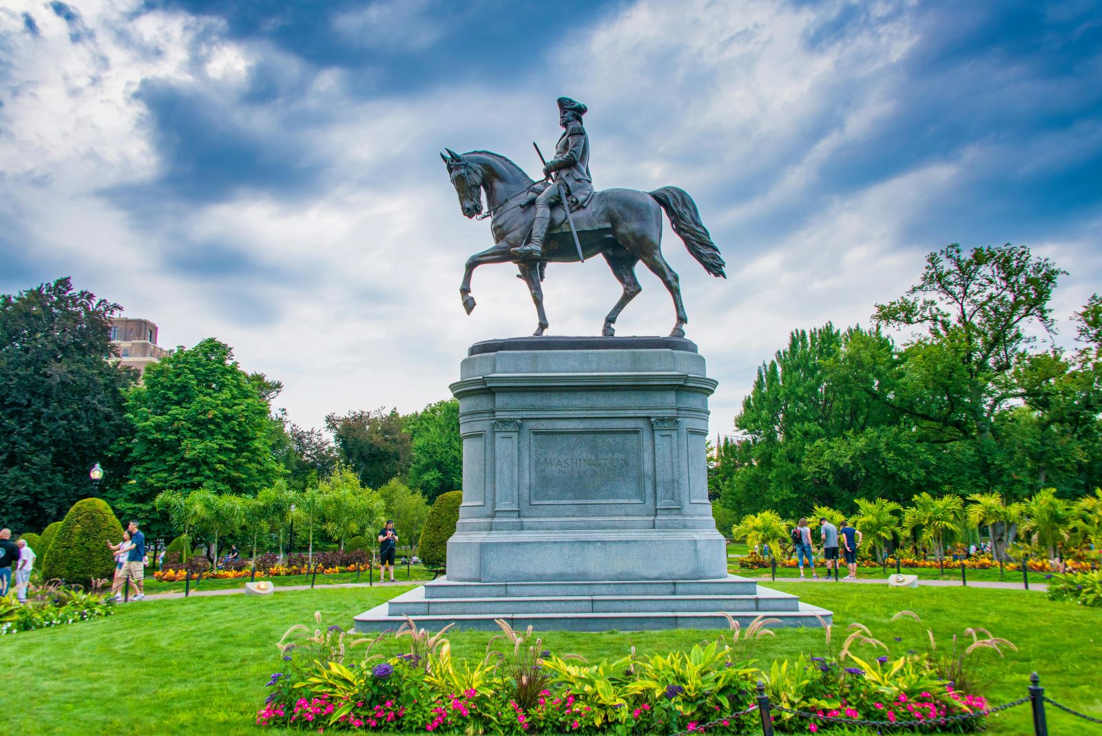 <p class="wp-caption-text">Image Credit: Pexels / Mohan Nannapaneni</p>  <p>Boston Common is America’s oldest public park. It has served many purposes from a camp for British troops to a gathering place for public speeches and celebrations.</p>