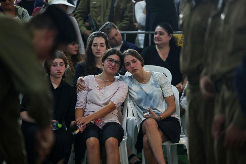 netanyahu denounces tactical pauses in gaza fighting to get in aid