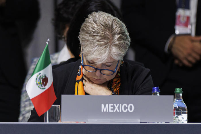 méxico pide que las negociaciones de paz involucren a rusia y sean bajo el paraguas de la onu