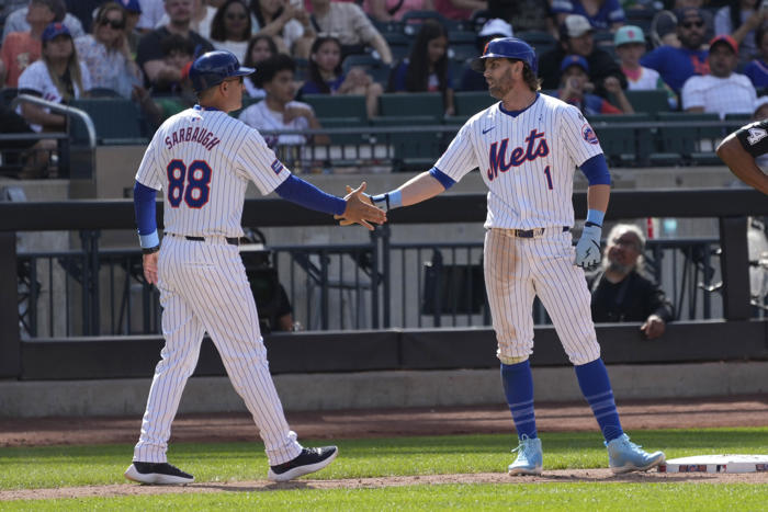 after first sweep of padres in 18 years, mets in nl wild-card race despite 33-37 record