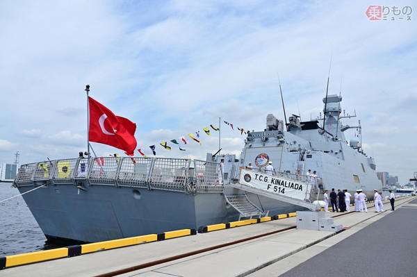 「100年前から親日」のトルコ軍艦9年ぶり来日 実はウクライナ軍艦もコレ!? アジア歴訪は“別の意味”あり？