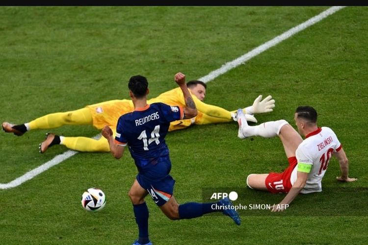 gelandang berdarah maluku nyaris cetak gol debut di euro 2024, tembakannya cuma kurang melengkung