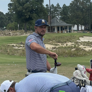 U.S. Open 2024: Bryson DeChambeau forced to make last-minute equipment change before final round<br><br>