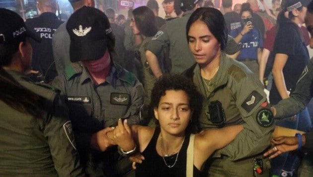 zwölf festnahmen bei demonstration in tel aviv