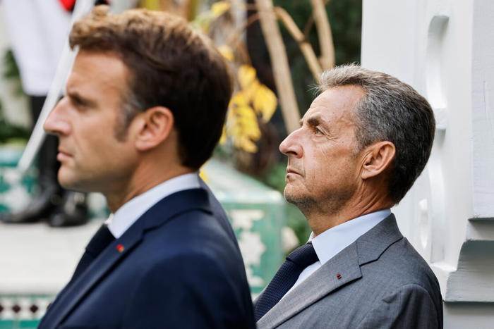 «η γαλλία μπορεί να βυθιστεί στο χάος» λέει ο σαρκοζί, για την απόφαση μακρόν για πρόωρες εκλογές