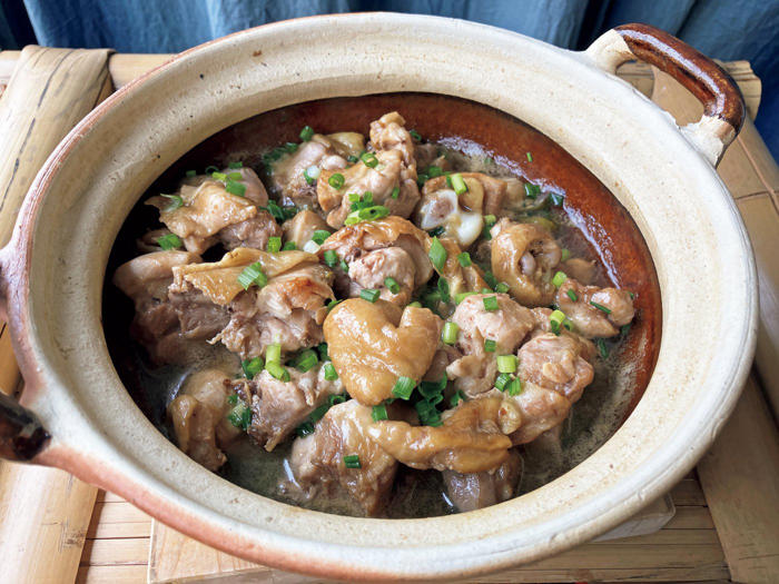 「鶏肉」を使った”家中華”。ネギ油の香りでご飯が進むとびきりのひと皿