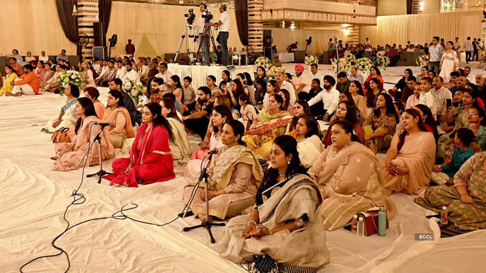 rahul dev and mugdha veira godse host a devotional evening in delhi