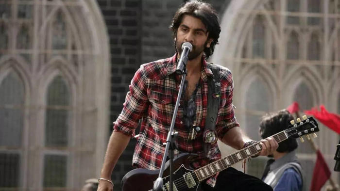'rockstar' re-release box office collection: ranbir kapoor starrer earns more than rs 5 crore as it releases again after 13 years!