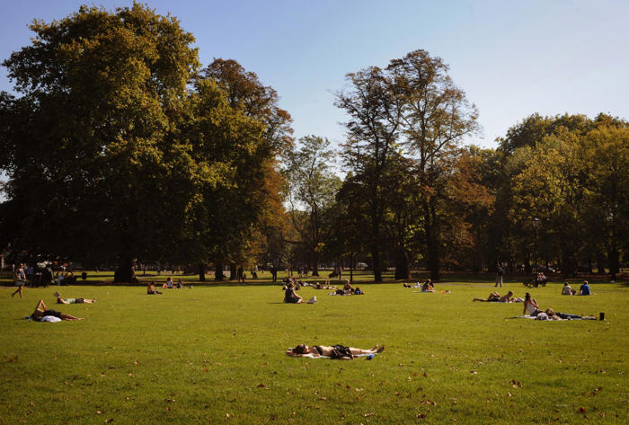 london's best parks and places for a picnic