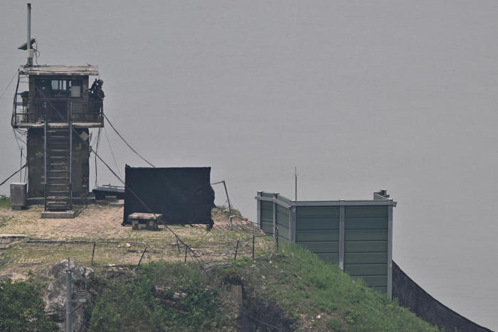 south korean propaganda loudspeakers at border with north face scrutiny for being ‘too quiet’