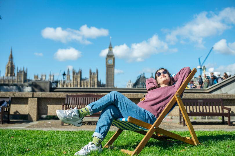 met office predicts 7 days of sunshine amid 'mini heatwave' with little chance of rain
