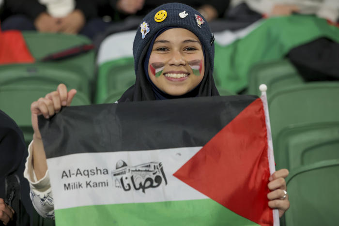 palestinas fotballhelter drømmer om vm: – det eneste som gir dem håp