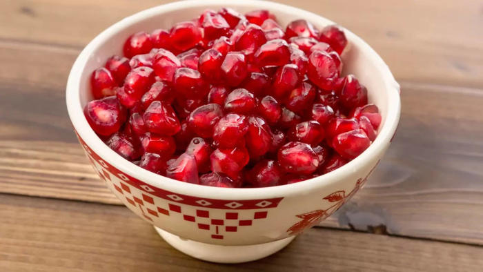 how to, how to consume pomegranate daily for weight loss