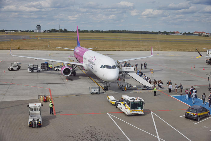 wizz air znika z kolejnego polskiego lotniska. miłośnicy tanich lotów będą niepocieszeni