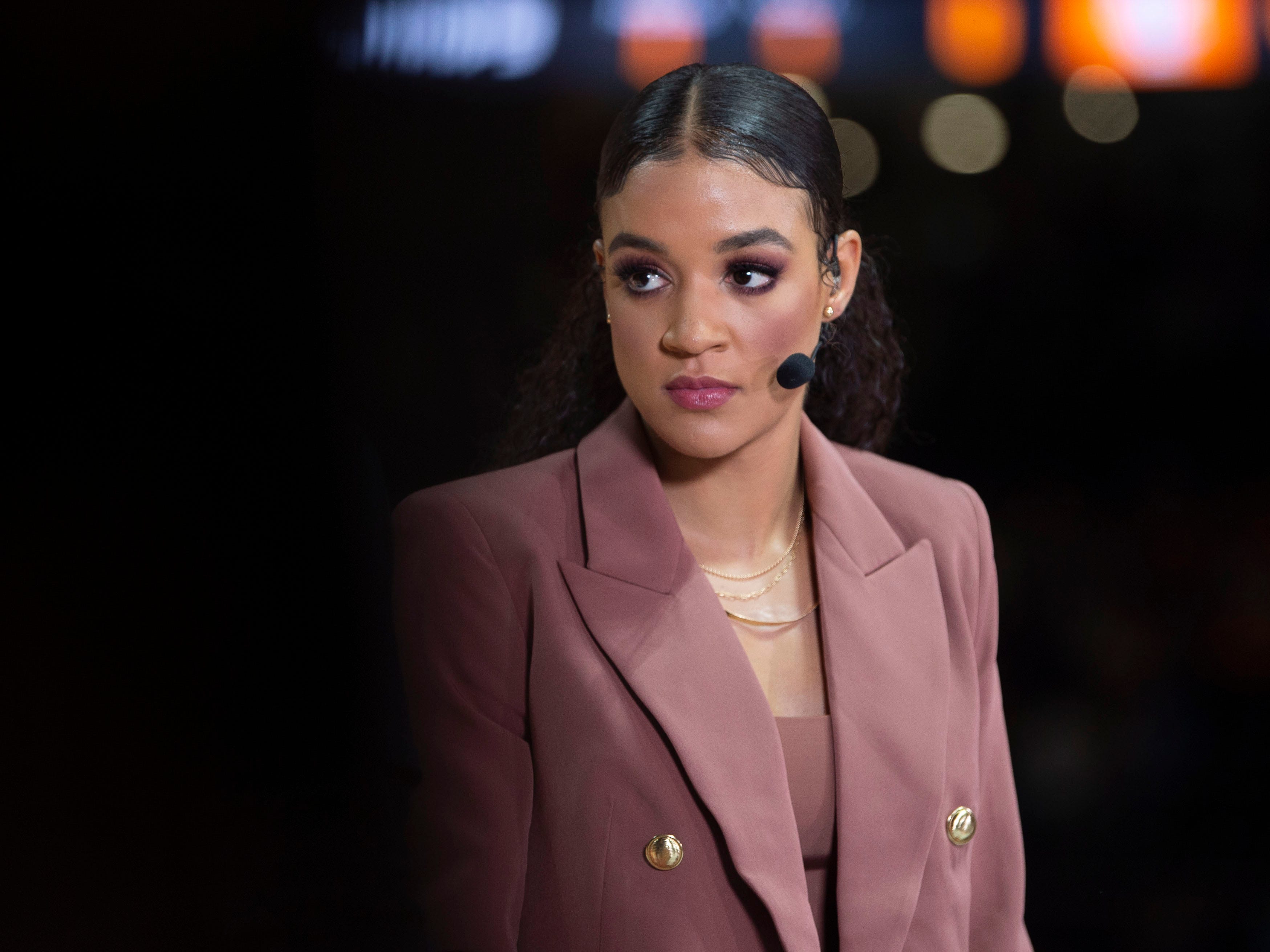 ESPN's Andraya Carter nailed why the Caitlin Clark and Angel Reese ...