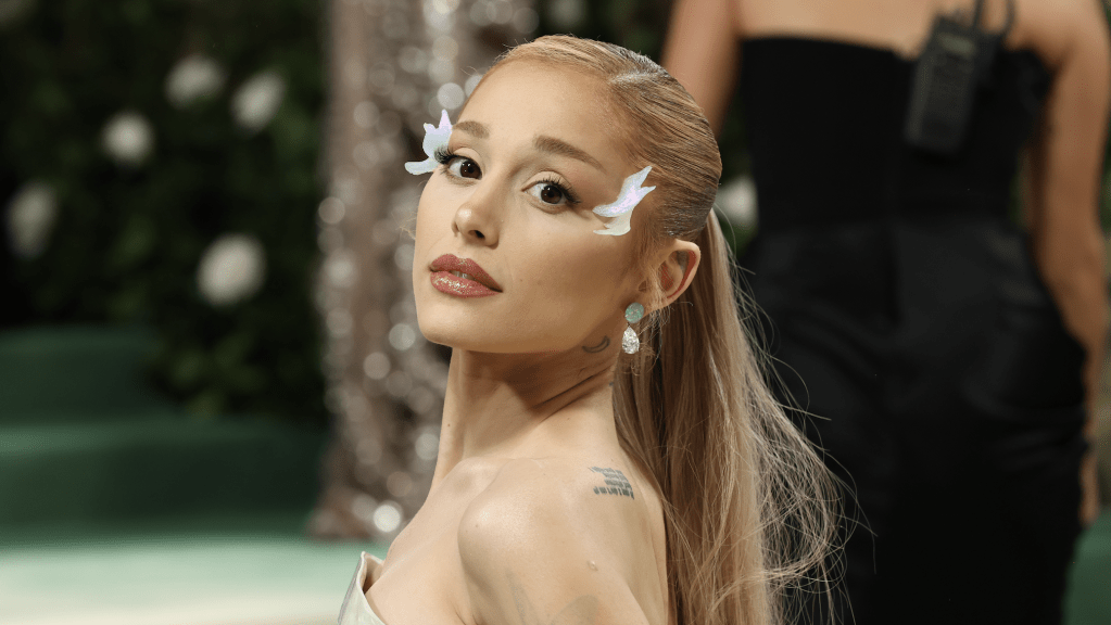 ariana grande teams with brandy and monica for ‘boy is mine' remix