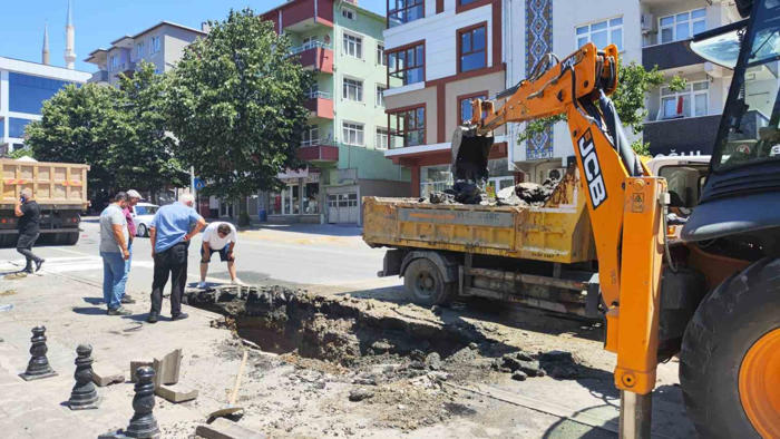 tekirdağ’da 90’ları aratmayan görüntü: bayram günü tankerlerle su taşıdılar