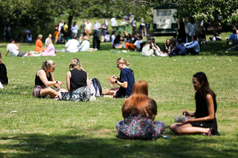 uk heatwave on the cards as met office forecasts 24c scorcher in a matter of days