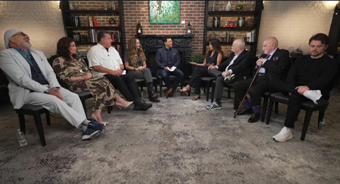 ‘sopranos’ cast reunites for 25th anniversary, tearfully reflects on ‘one-of-a-kind’ james gandolfini