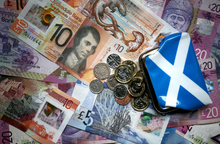 snp crippling scottish businesses by not bringing in rates relief, say tories
