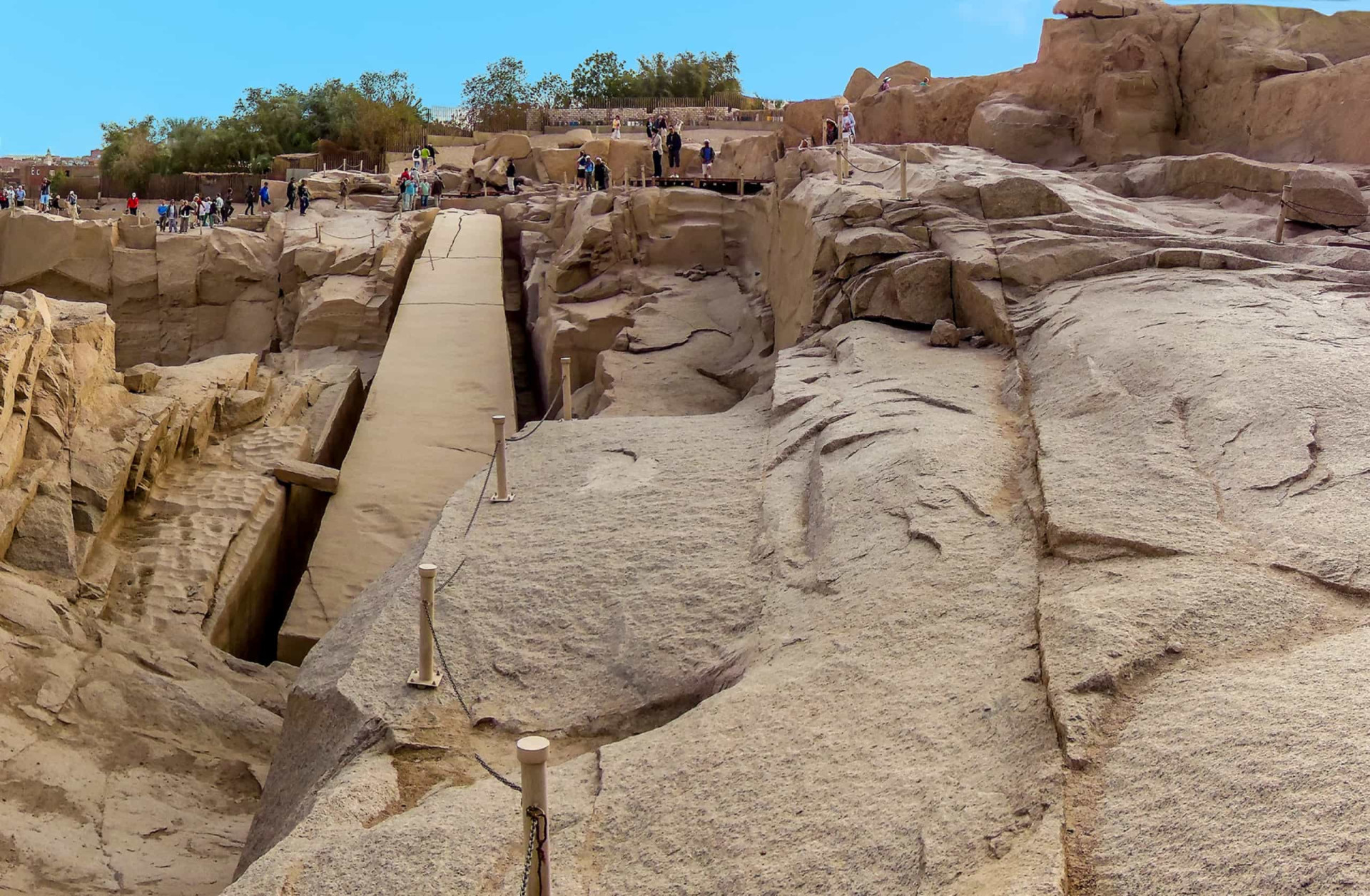 What is the history of obelisks and what are they used for?