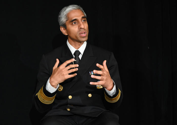 us surgeon general calls for warning labels on social media amid mental health 'emergency'