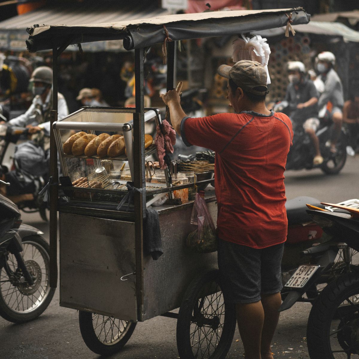 <p>Let's be honest here. Food is the absolute <em>best</em> part about traveling the world. You can learn so much about a country just from eating its food! Being a travel foodie is fun, but it can also be a hard life. Here are 8 ways to know if you're a travel foodie. </p>