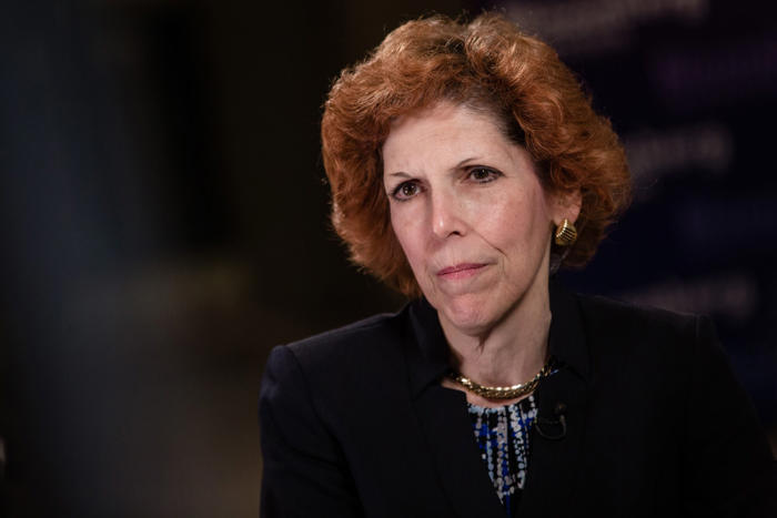 mester urges fed to explain its decisions, policies more clearly