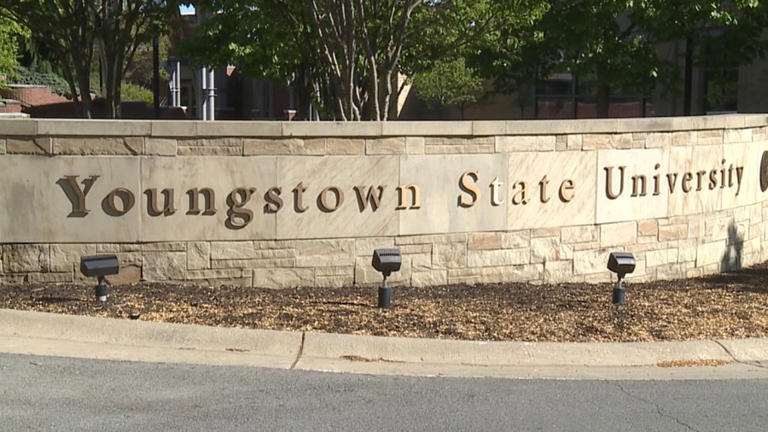 YSU building closed for power outage