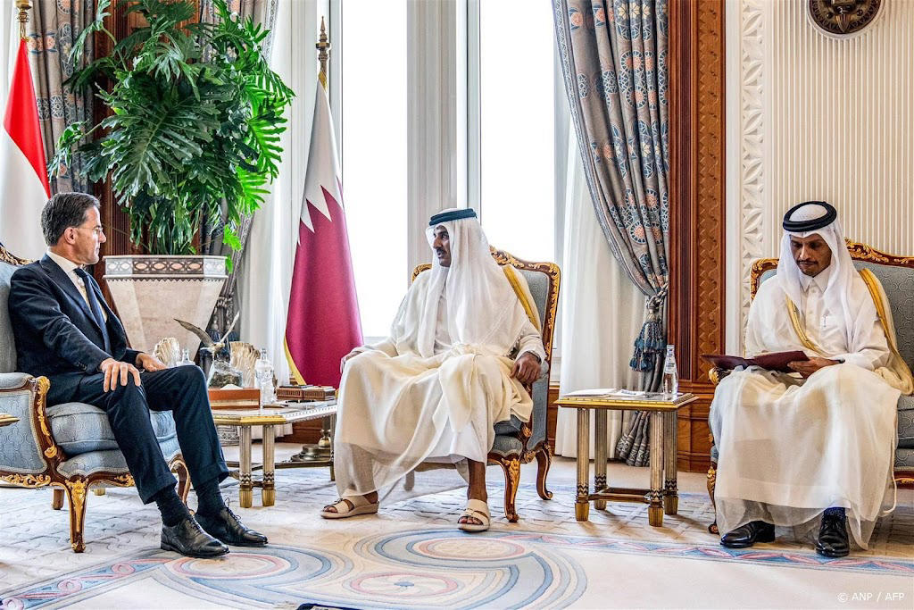 emir qatar volgende week naar nederland, ontmoet koning en rutte