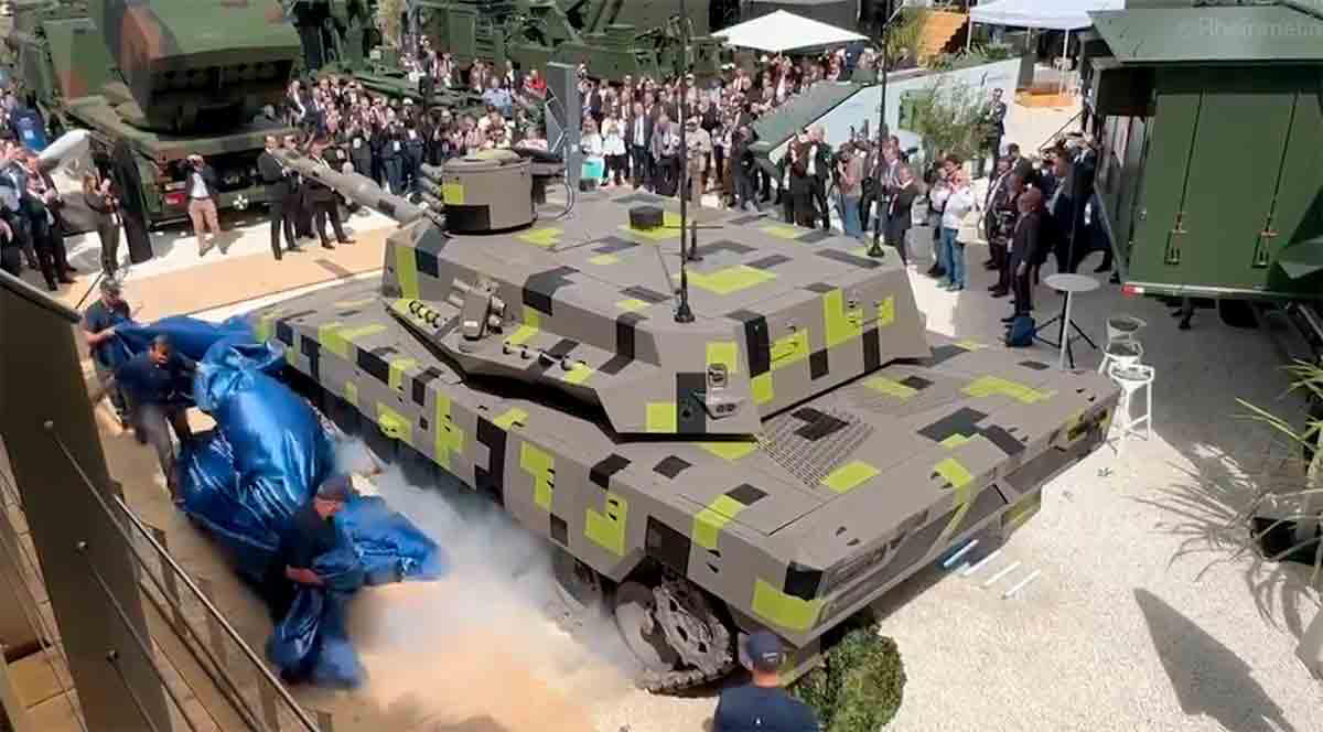 vídeo: rheinmetall apresenta o tanque kf51-u com um novo sistema de armas