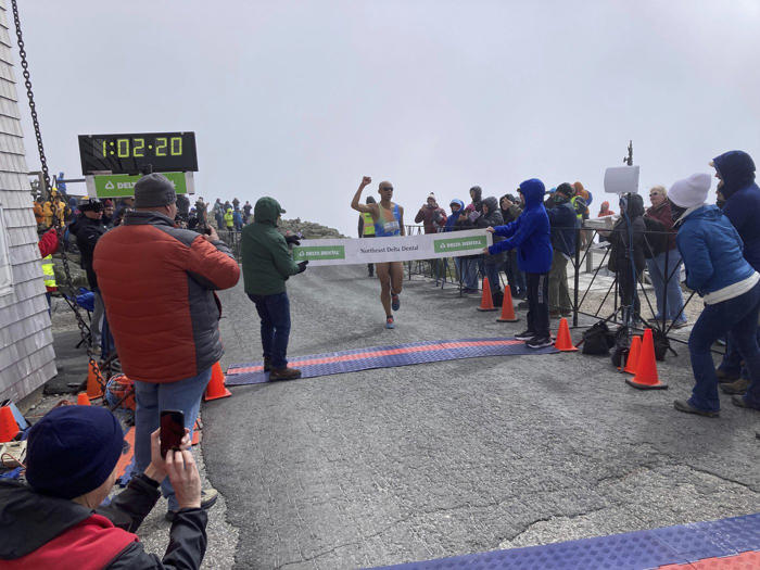 mount washington race won for record eighth time by colorado runner joseph gray
