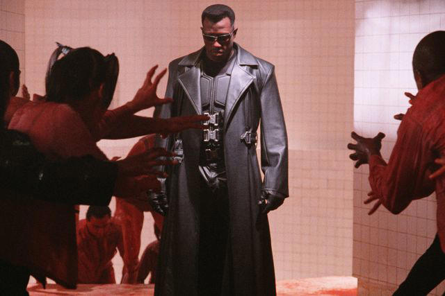 wesley snipes snarks about marvel’s “blade” reboot: 'daywalkers make it look easy, don’t they'