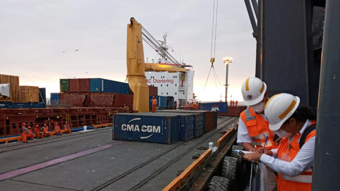 los administradores portuarios tendrán mayor demanda por el puerto de chancay: dónde se estudia y cuál es su sueldo