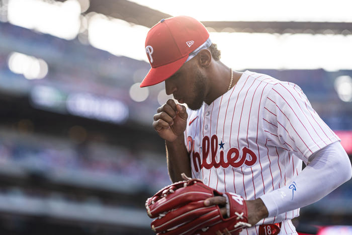 phillies option speedy of to make room for veteran ss