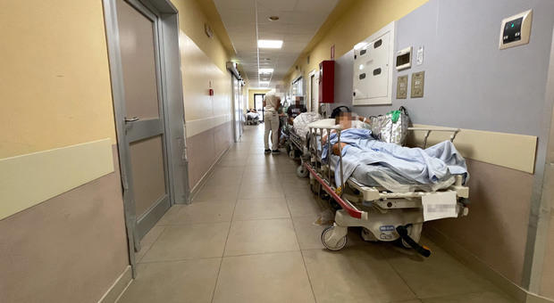 polmonite in vacanza, l'incubo dopo il ricovero in ospedale. la denuncia della famiglia: «vogliono 50 mila euro per l'assistenza»