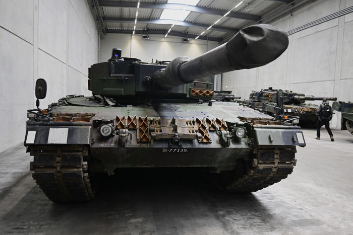 new ukraine 'frankenstein' tank to combat russian drones