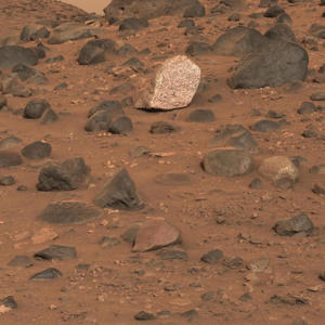 NASA rover discovers boulder "never observed before" on Mars<br><br>