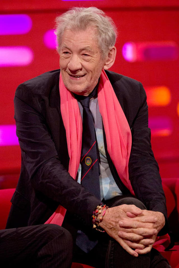 sir ian mckellen to ‘make a speedy and full recovery’ after theatre stage fall