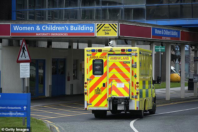 doctor tells jury it was right not to move baby off letby ward
