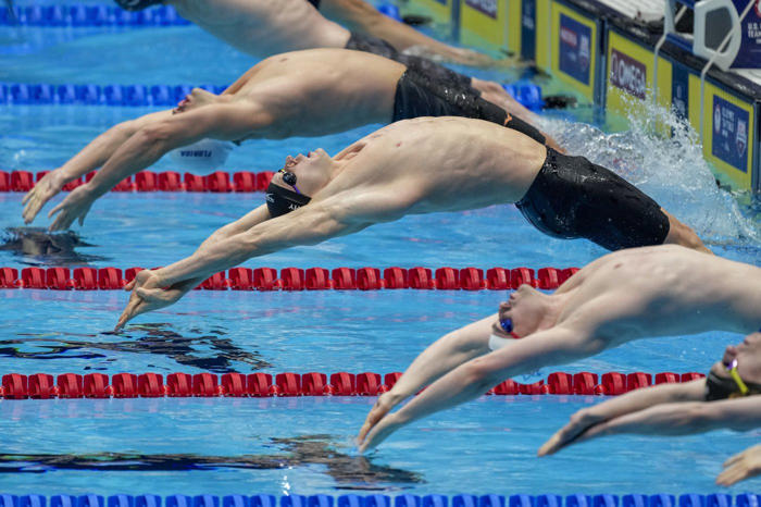 a night for familiar names at us swim trials. ledecky, murphy, king and grimes win
