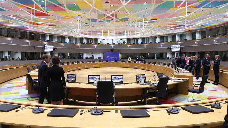nincs döntés az uniós vezetőkről, orbán szerint figyelmen kívül hagyták az európaiak akaratát
