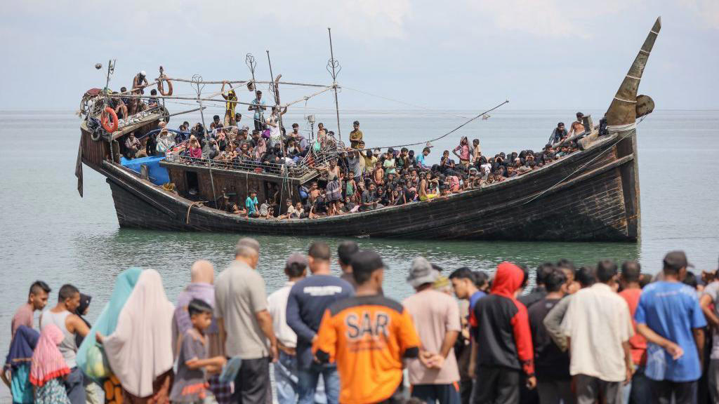 bertanya kepada warga rohingya di bangladesh - mengapa mengungsi dari myanmar hingga tiba di indonesia?