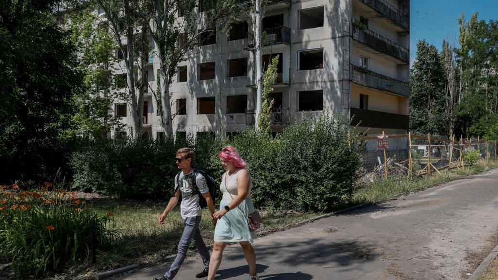 guerre en ukraine: à kramatosk, la vie à 20 kilomètres du front