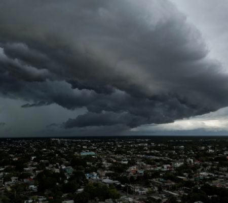 potencial ciclón tropical uno intensificará lluvias este martes: así impactará en cada entidad